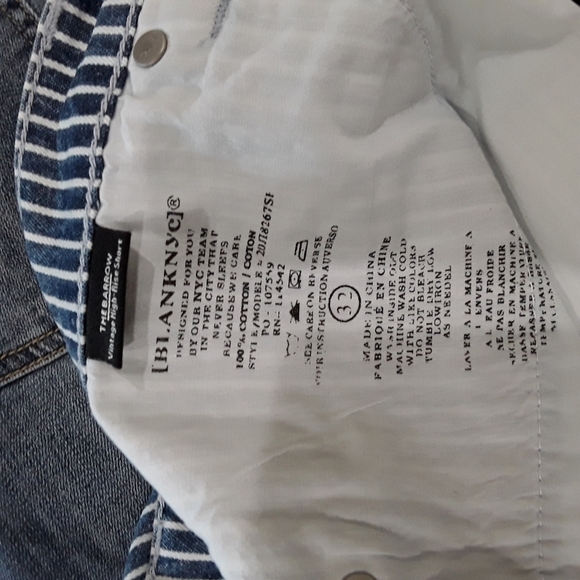 Blank NYC |NWT The Barrow High Rise Raw Hem Shorts - Picture 5 of 5